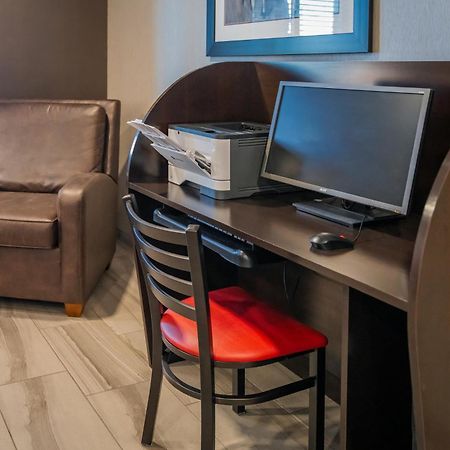 My Place Hotel-Portland East, Or Fairview Buitenkant foto